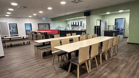 Möbel und Gestaltung Alexander-von-Humboldt-Schule